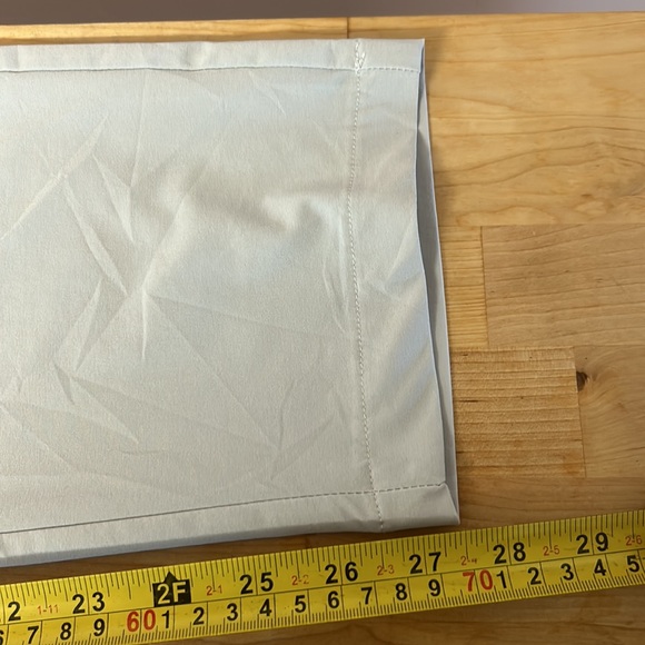 Jamie Sadock women’s golf ⛳️ pants size 32 -34 waist - Picture 14 of 14